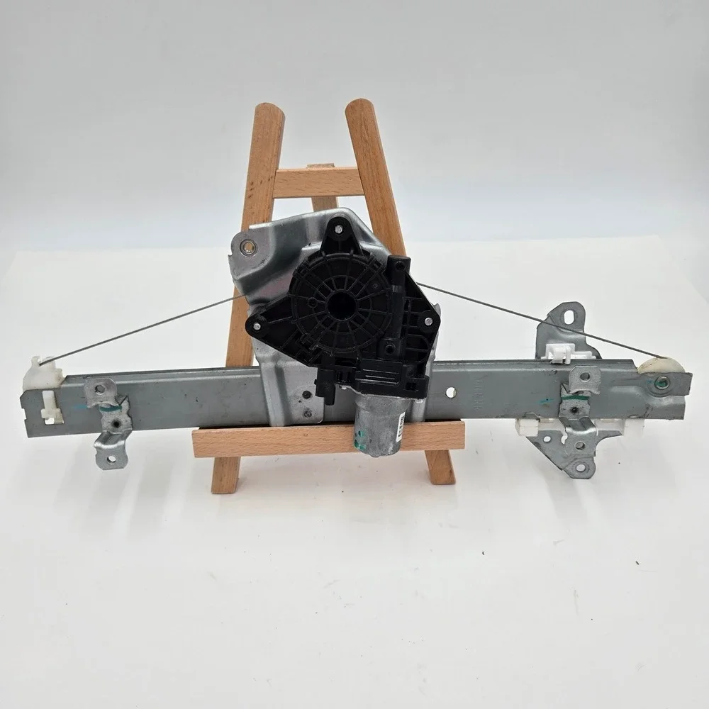 20-26 Nissan Sentra RH Right Rear Window Regulator Motor OEM 80730-6RR0A
